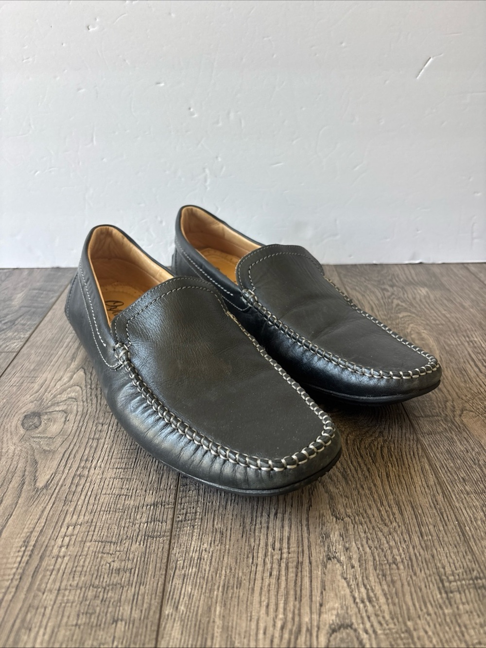 Oxford Brentwood Black Leather Slip-On Driving Loafers with Contrast Stitching